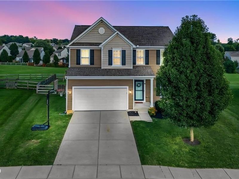 2075 Prairie Clover Drive, Turtlecreek Township, OH 45036 Photo 2