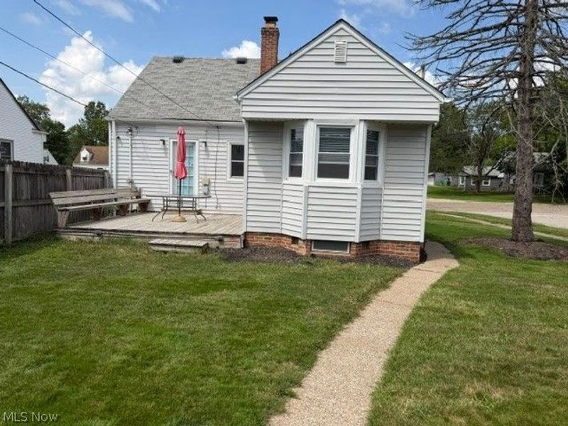 310 Grand Boulevard, Bedford, OH 44146 Photo 7