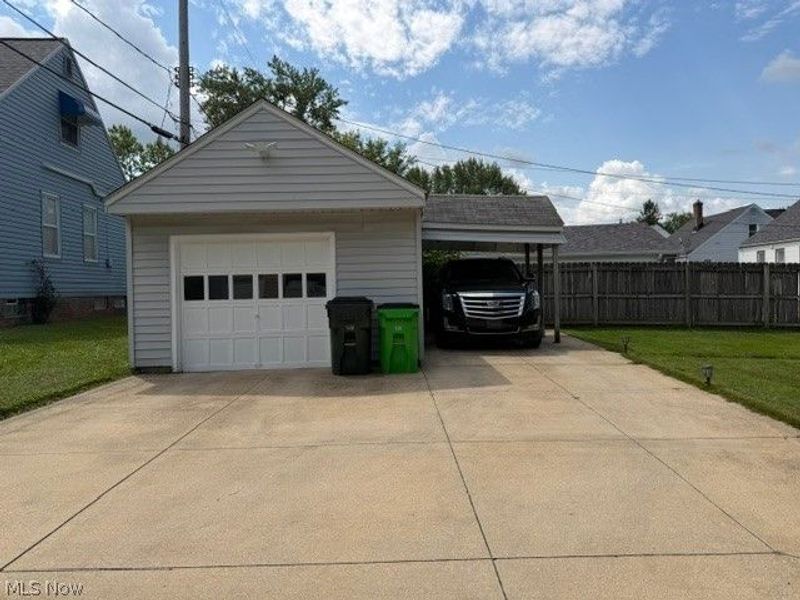 310 Grand Boulevard, Bedford, OH 44146 Photo 8