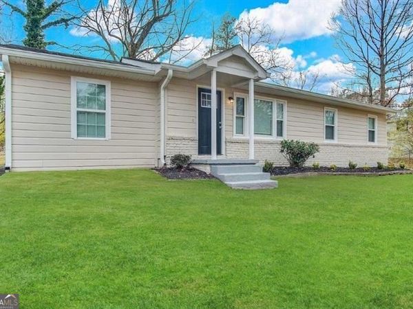 3694 Dale Lane, Lithia Springs, GA 30122