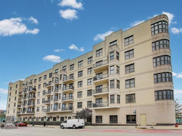 520 N Halsted Street, Unit 411, Chicago, IL 60642