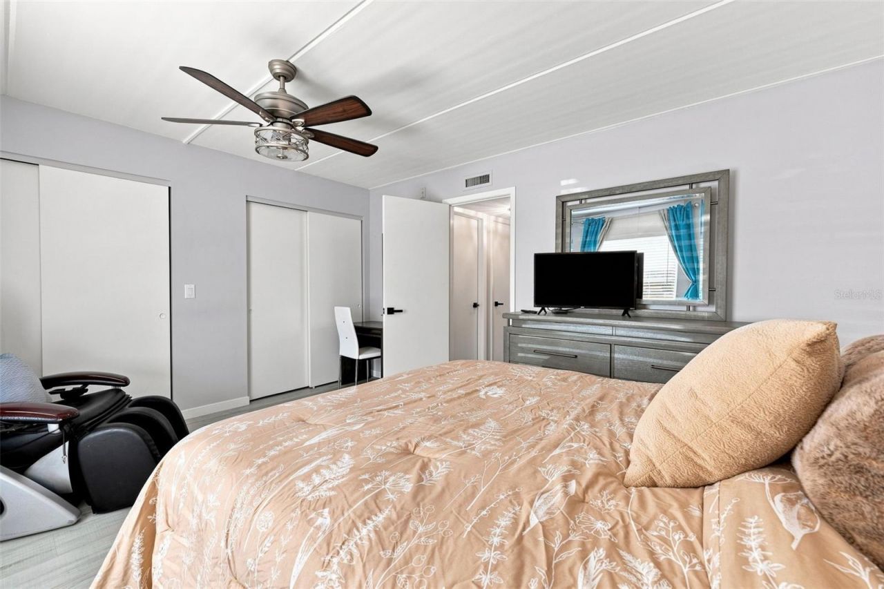 12760 Indian Rocks Road , Unit 1017, Largo, FL 33774 Photo