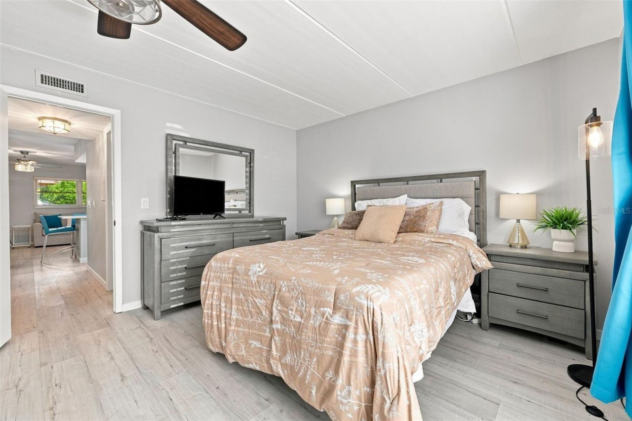 12760 Indian Rocks Road , Unit 1017, Largo, FL 33774 Photo