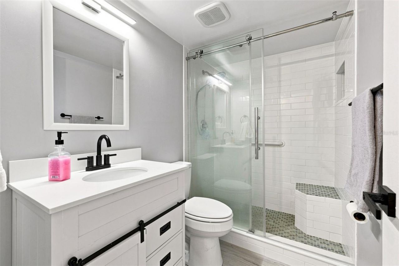 12760 Indian Rocks Road , Unit 1017, Largo, FL 33774 Photo