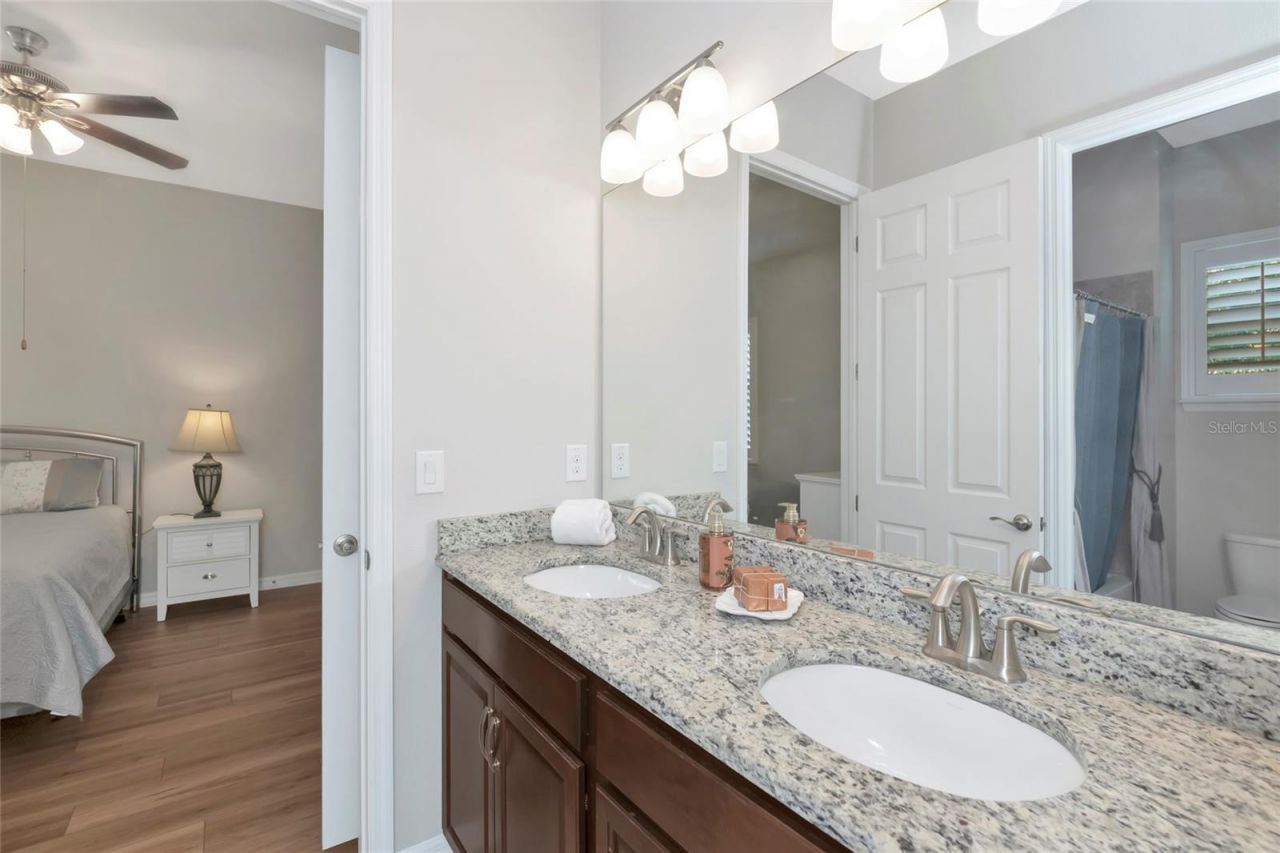 16607 2nd Avenue E, Bradenton, FL 34212 Photo