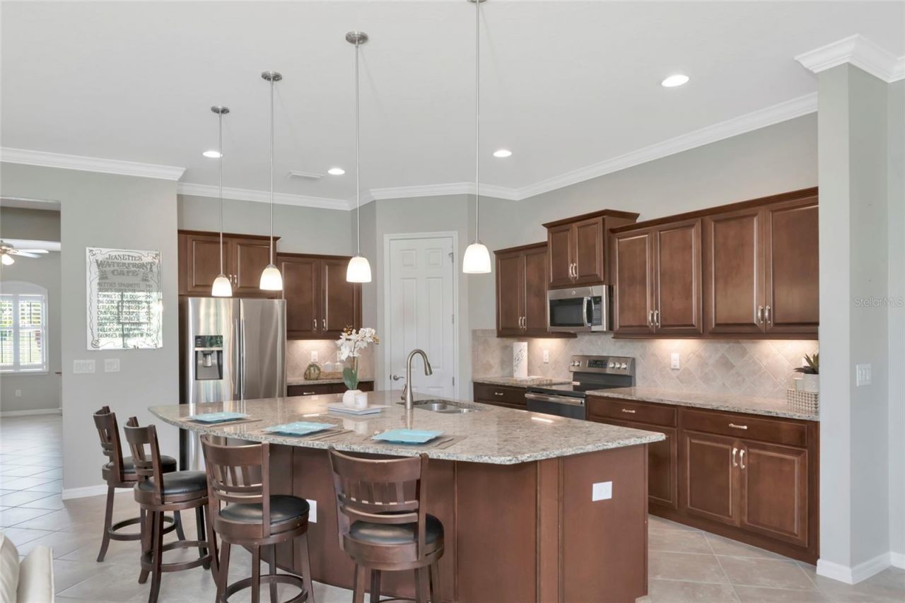 16607 2nd Avenue E, Bradenton, FL 34212 Photo