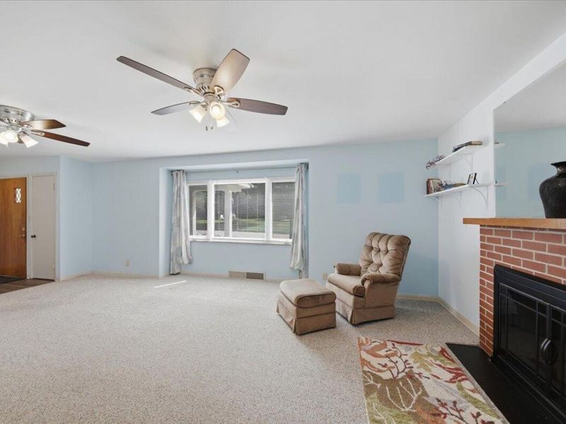 786 Westchester Park Drive, Springfield, OH 45504 Photo 5