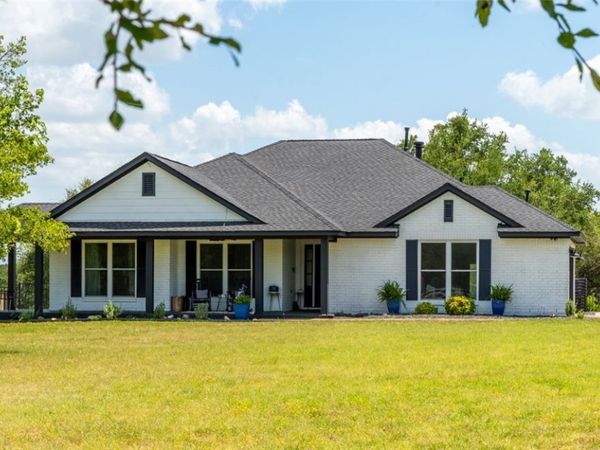 410 Mustang Mesa , Liberty Hill, TX 78642