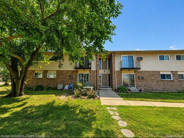 31577 Fraser Drive, Unit 2, Fraser, Mi 48026