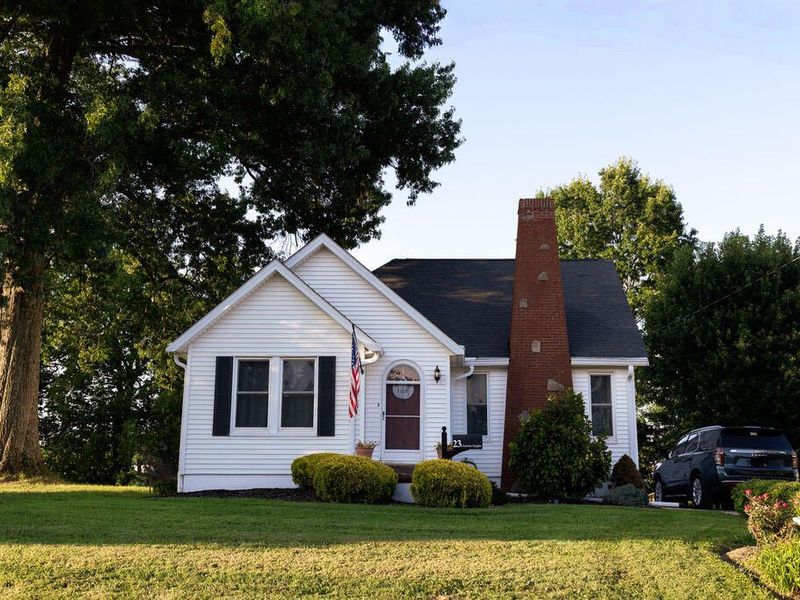 23 Charlotte Heights, Williamstown, KY 41097 Photo 2