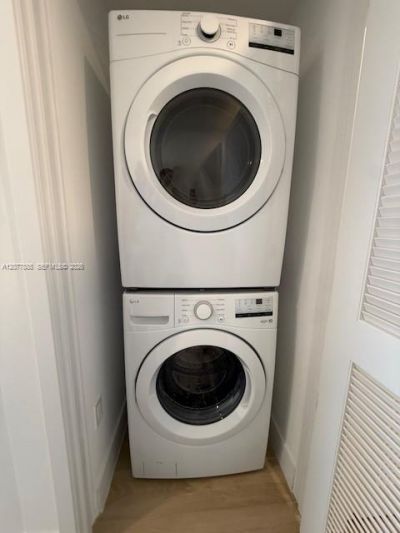 90 NE 32 , Unit 412, Miami, FL 33137 Photo