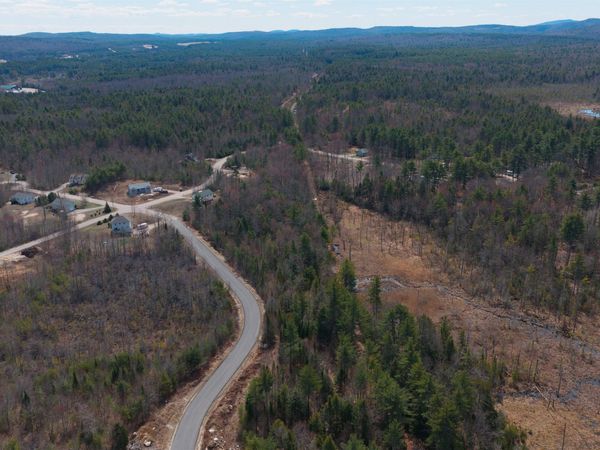 3 Wellington Court, Ossipee, NH 03864