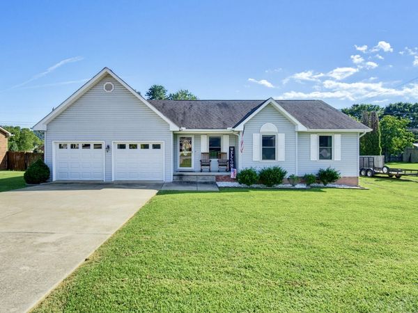 155 Charlene Place, South Pittsburg, TN 37380