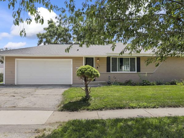 1325 W Conde Street, Janesville, WI 53546