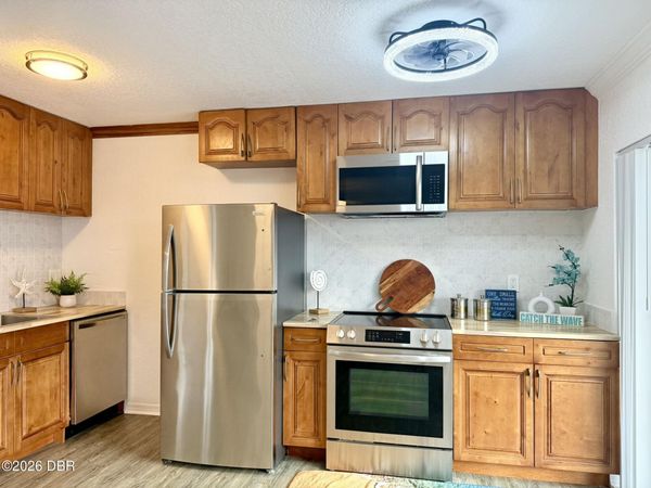 436 Auburn Drive, Unit 203, Daytona Beach, FL 32118