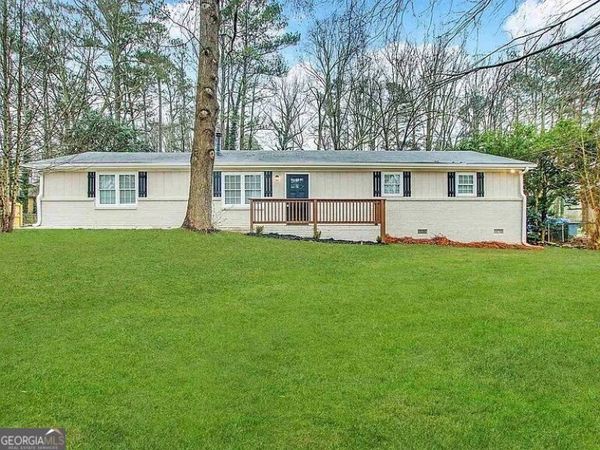 3826 S Ridge Drive, Lithia Springs, GA 30122