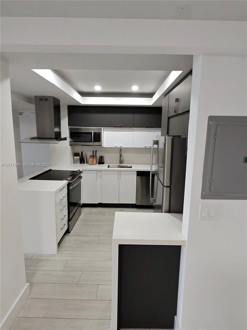 500 Bayview Dr, Unit 1723, Sunny Isles Beach, FL 33160 Photo