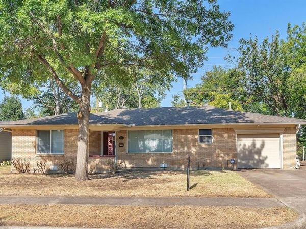 1232 Valley Vista Drive, Grapevine, TX 76051