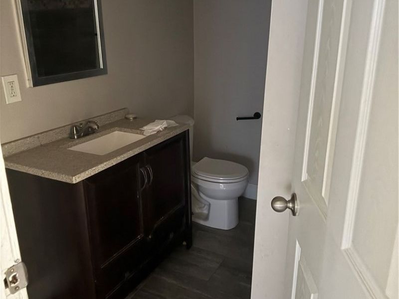 12436 Saywell Avenue, Cleveland, OH 44108 Photo 8