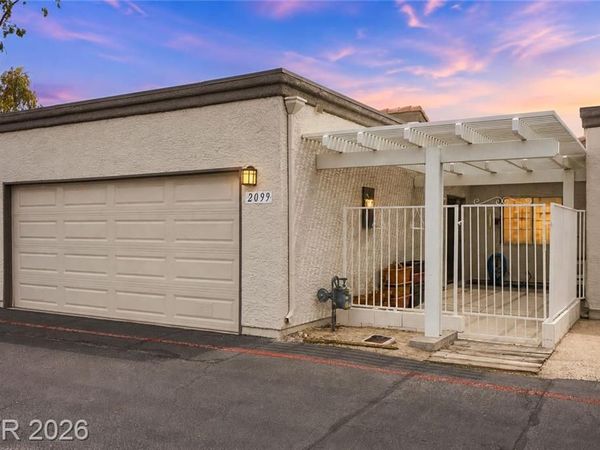 2099 Pebble Creek Lane , Laughlin, NV 89029