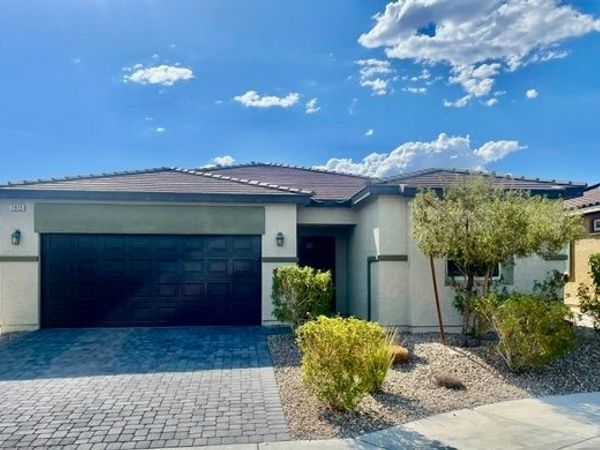 7915 N Pearly Court , North Las Vegas, NV 89084