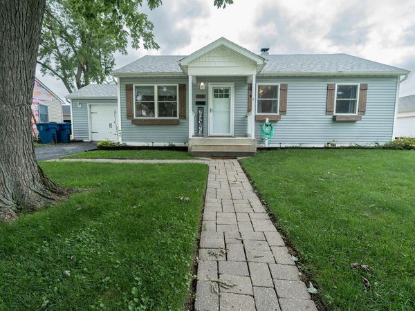 116 Maple Street , Lowell, IN 46356