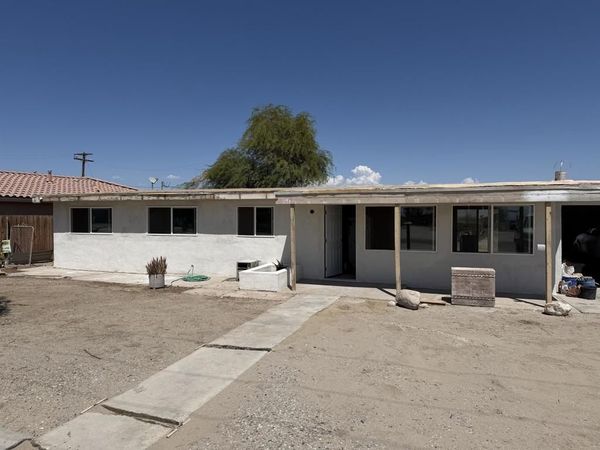 2502 Harbor Drive, Thermal, CA 92274