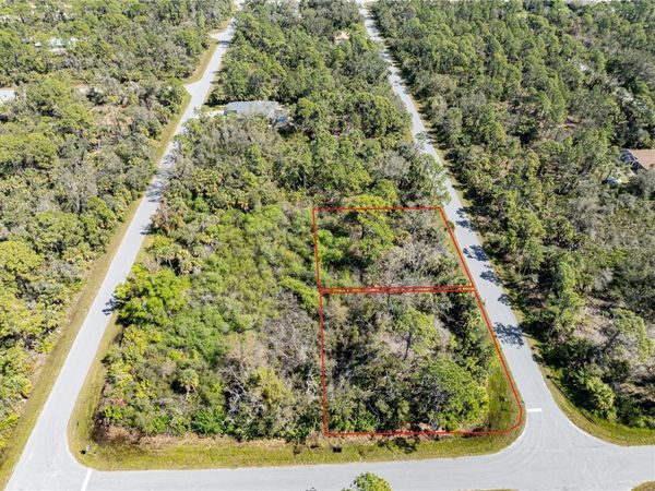 1366 CALICO LANE , PORT CHARLOTTE, FL 33953