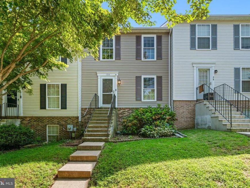 126 N Towne Court, Mount Airy, MD 21771 Main Photo