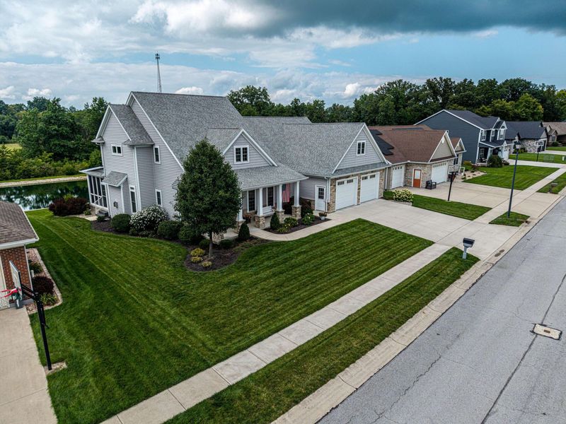 354 Miami Erie Circle, Saint Marys, OH 45885 Photo 10