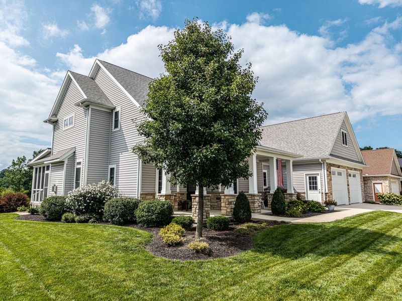 354 Miami Erie Circle, Saint Marys, OH 45885 Photo 11