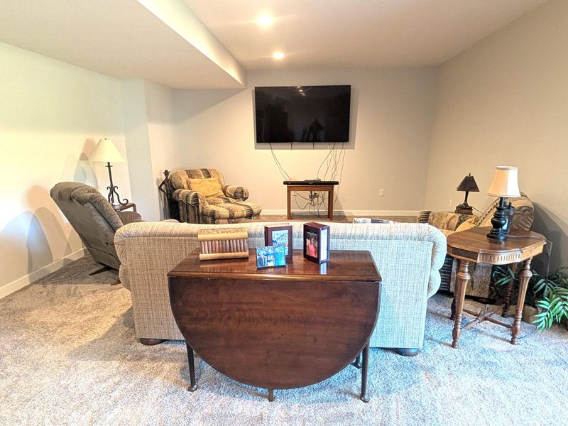 354 Miami Erie Circle, Saint Marys, OH 45885 Photo 57