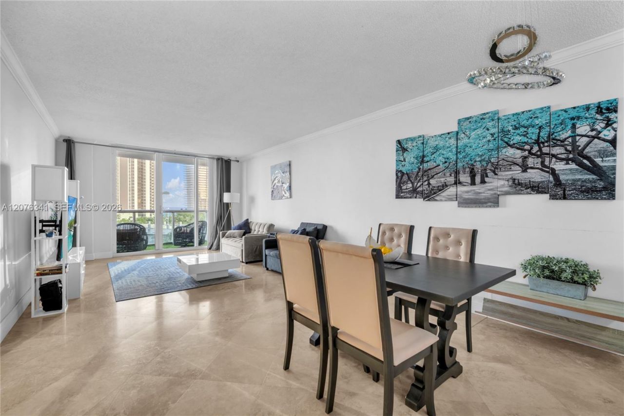 19370 Collins Ave , Unit 919, Sunny Isles Beach, FL 33160 Photo