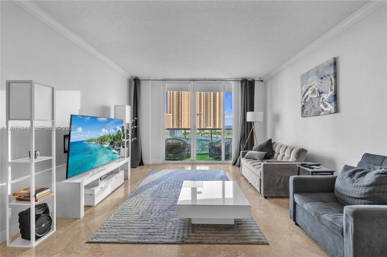 19370 Collins Ave , Unit 919, Sunny Isles Beach, FL 33160 Photo