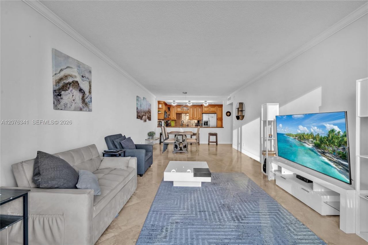 19370 Collins Ave , Unit 919, Sunny Isles Beach, FL 33160 Photo