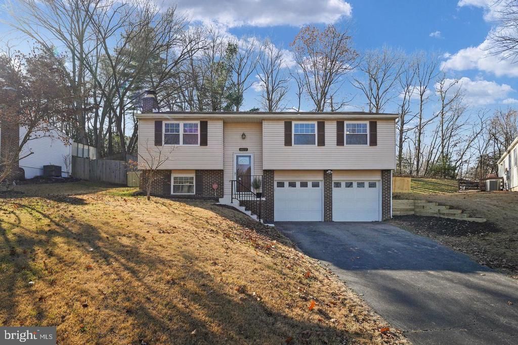 16012 Normandy Court, Woodbridge, VA 22191 Main Photo