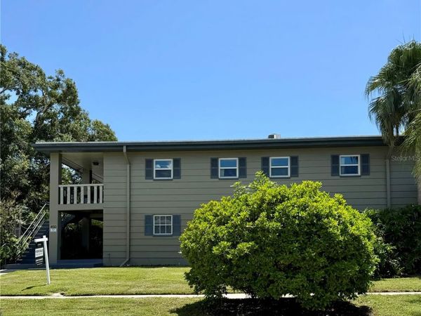 450 32ND AVE N , Unit 107W, ST PETERSBURG, FL 33704