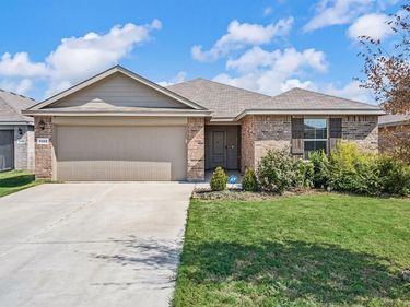 3132 Newfield Court, Fort Worth, TX 76123