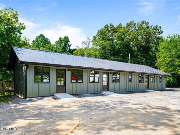 1320 Jacksboro Pike, LaFollette, TN 37766