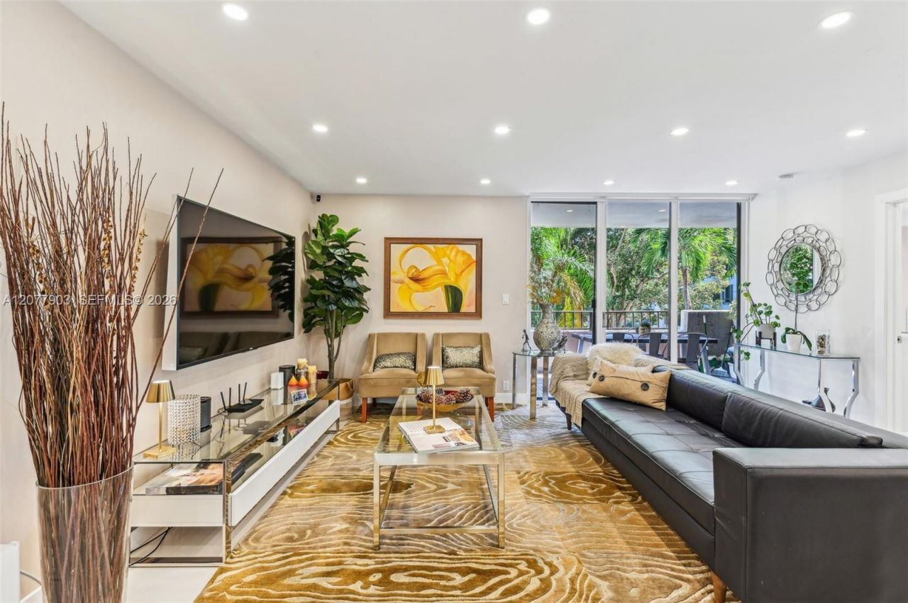 121 Crandon Blvd , Unit 251, Key Biscayne, FL 33149 Photo