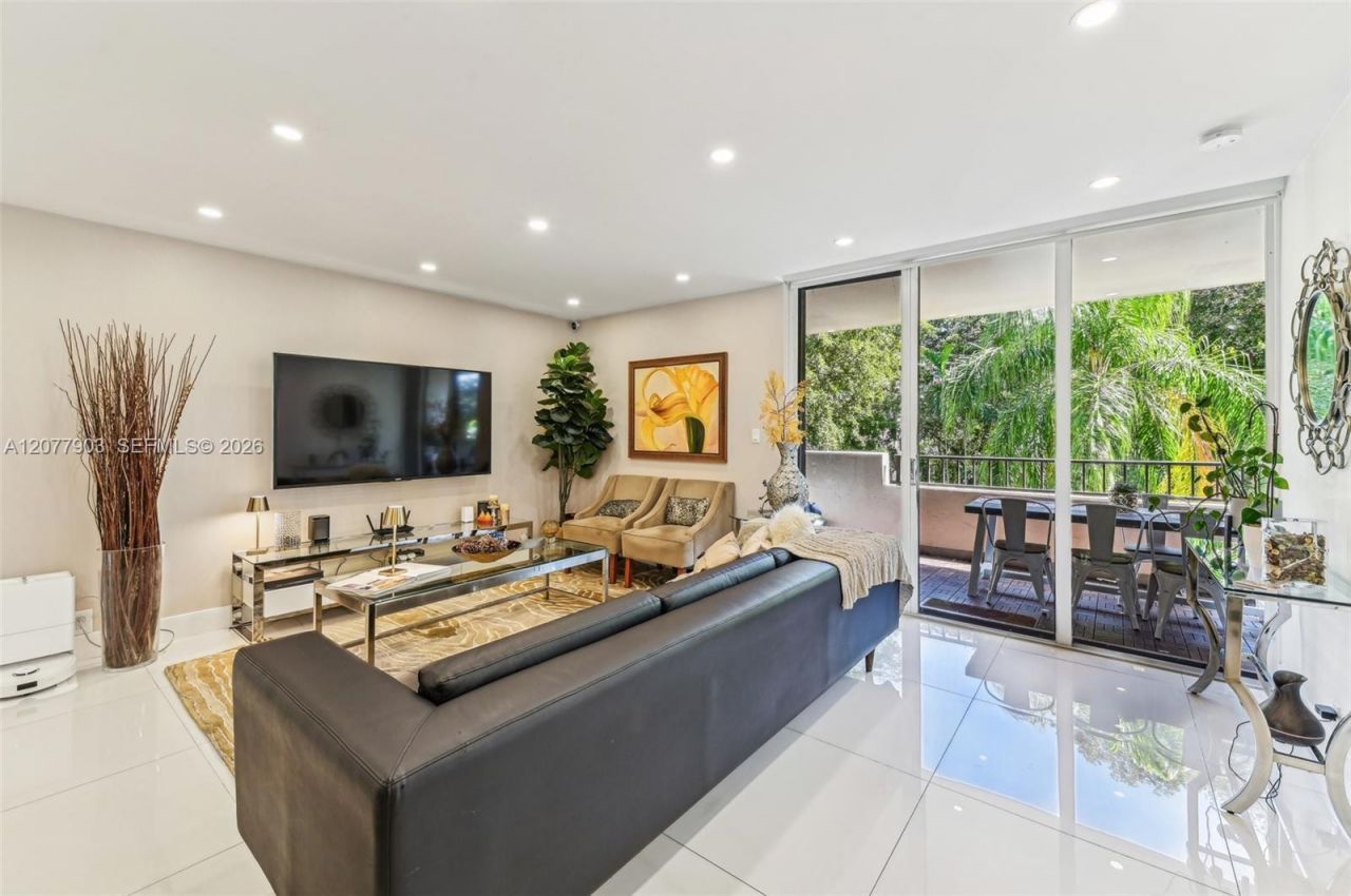121 Crandon Blvd , Unit 251, Key Biscayne, FL 33149 Photo