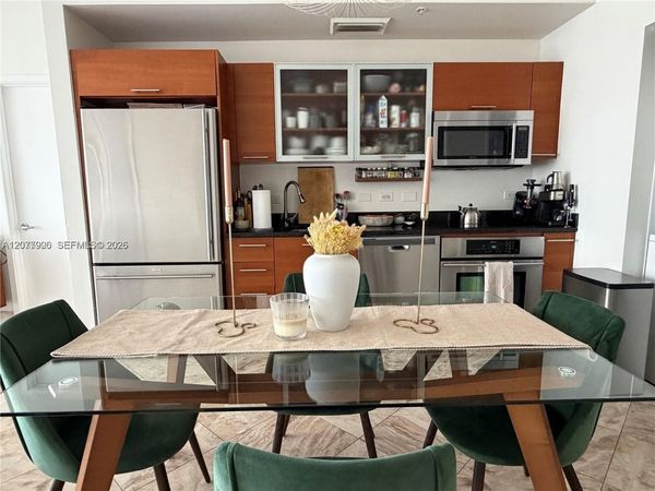 3470 E Coast Ave , Unit H1206, Miami, FL 33137