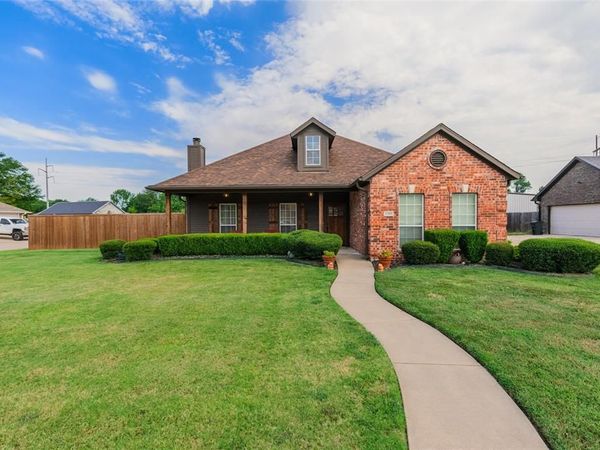 1308 Madeline Street, Commerce, TX 75428