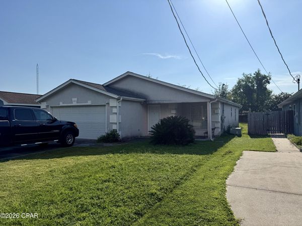 1604 Georgia Avenue, Lynn Haven, FL 32444