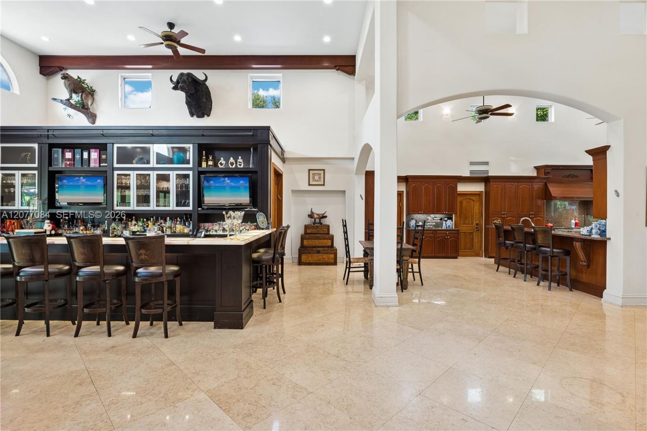 6600 SW 111th St, Pinecrest, FL 33156 Photo