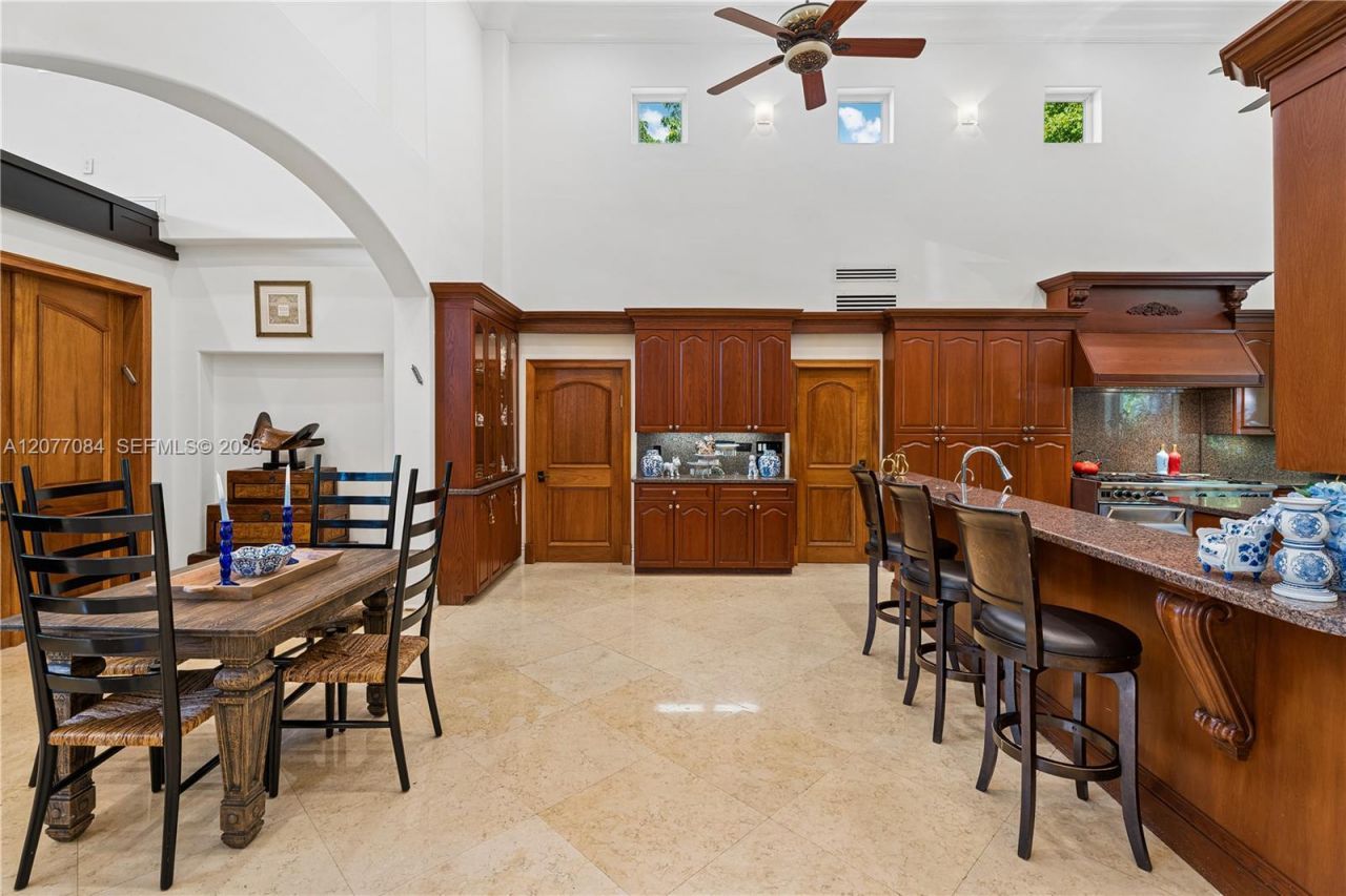 6600 SW 111th St, Pinecrest, FL 33156 Photo