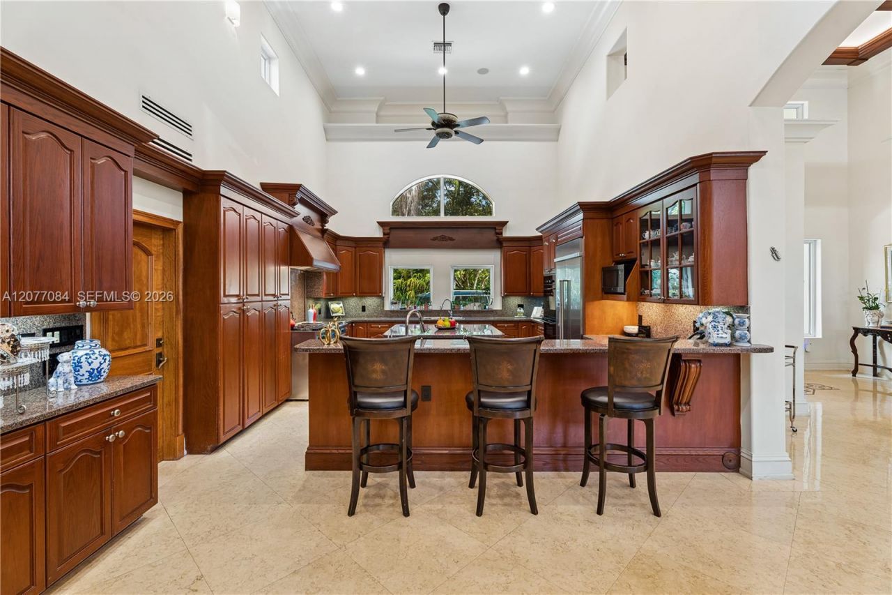 6600 SW 111th St, Pinecrest, FL 33156 Photo