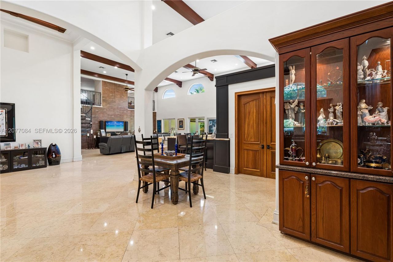 6600 SW 111th St, Pinecrest, FL 33156 Photo