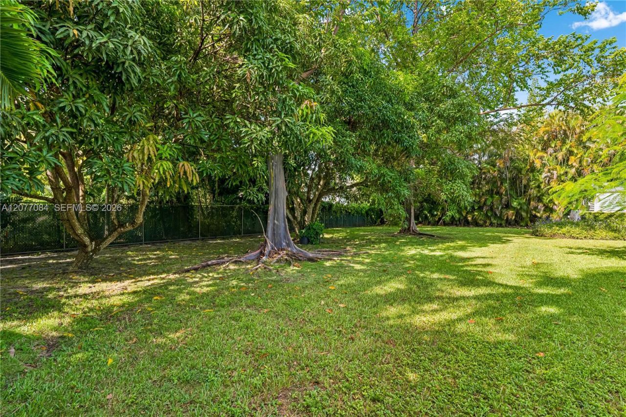 6600 SW 111th St, Pinecrest, FL 33156 Photo