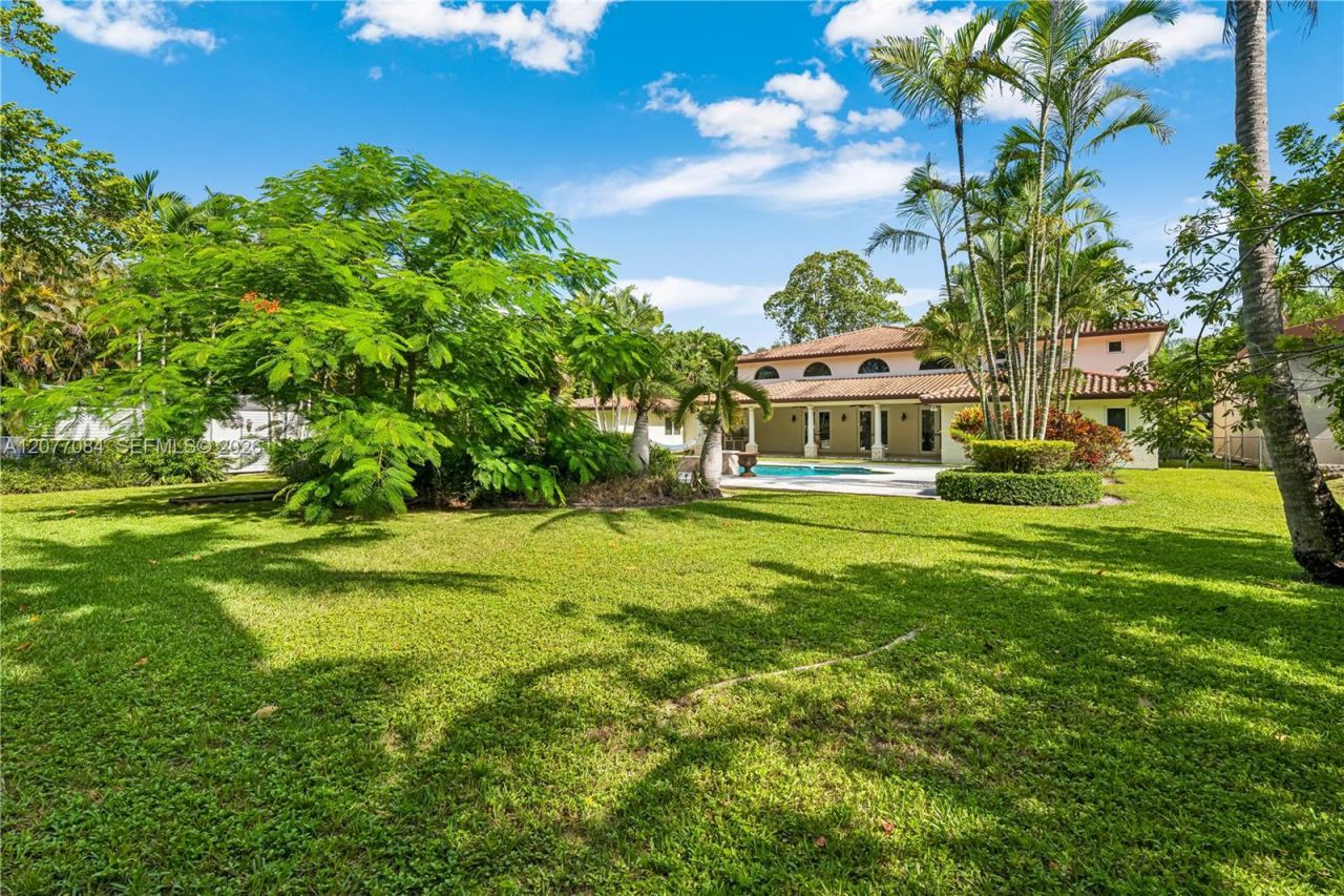6600 SW 111th St, Pinecrest, FL 33156 Photo